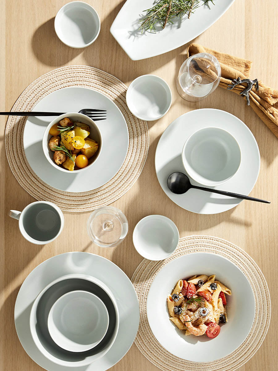 28 Piece Hattu Glacier White Dinnerware Ceramics Set