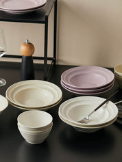 18 Piece Lucerne Dinnerware Ceramics Set