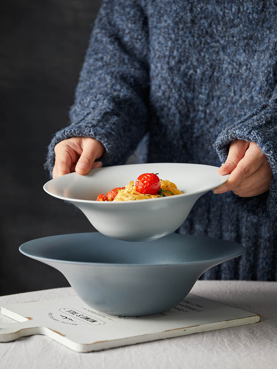 8.5" Hattu Straw Hat Bowl