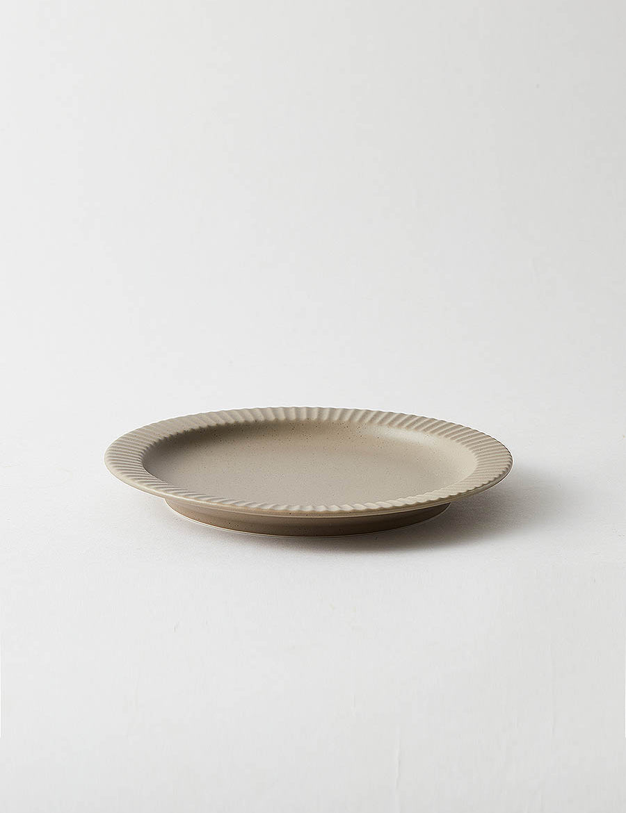 8.5" Collins Round Plate