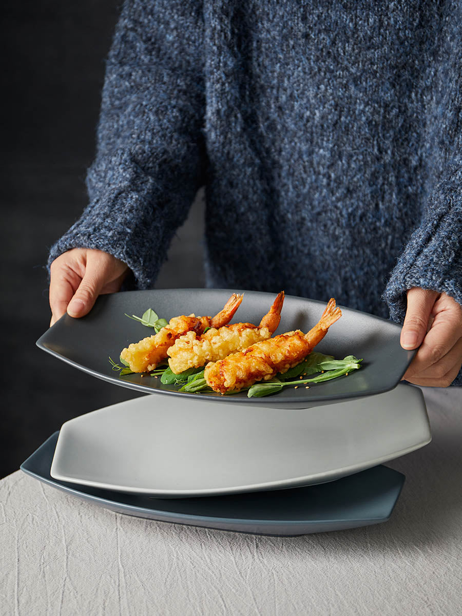 48 Piece Hattu Dinnerware Ceramics Set