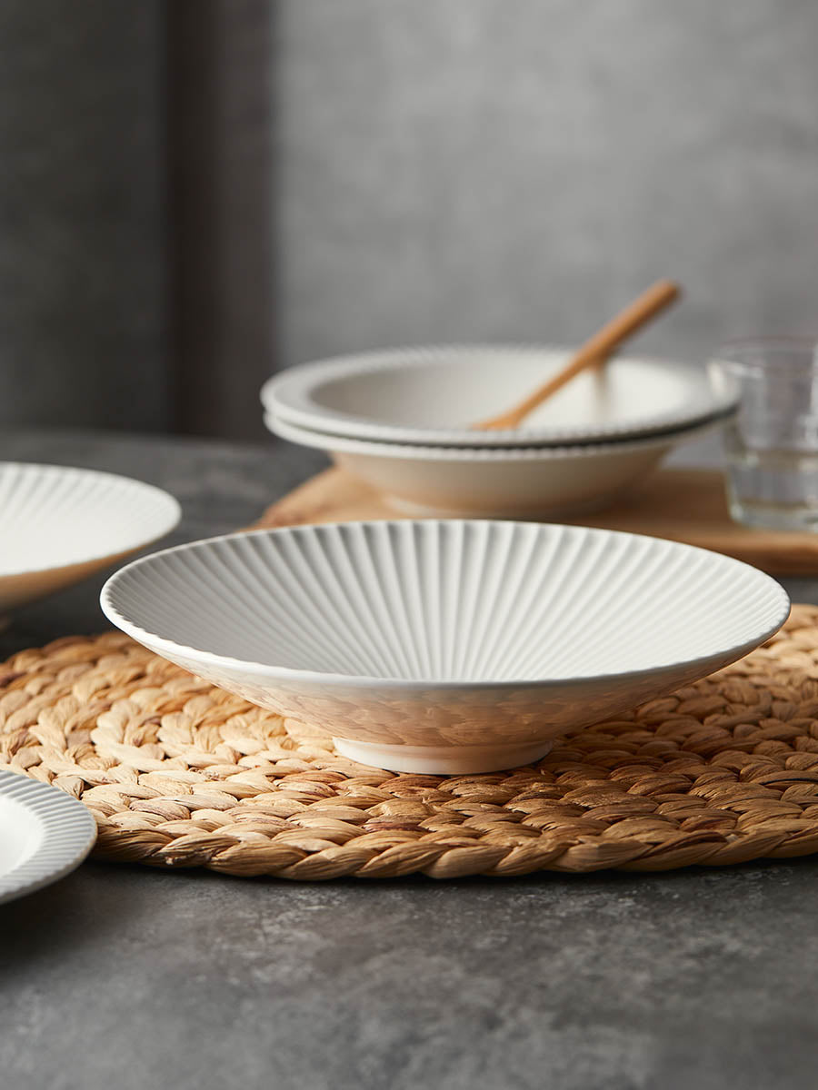 8.5" Gradient Grey Conical Plate