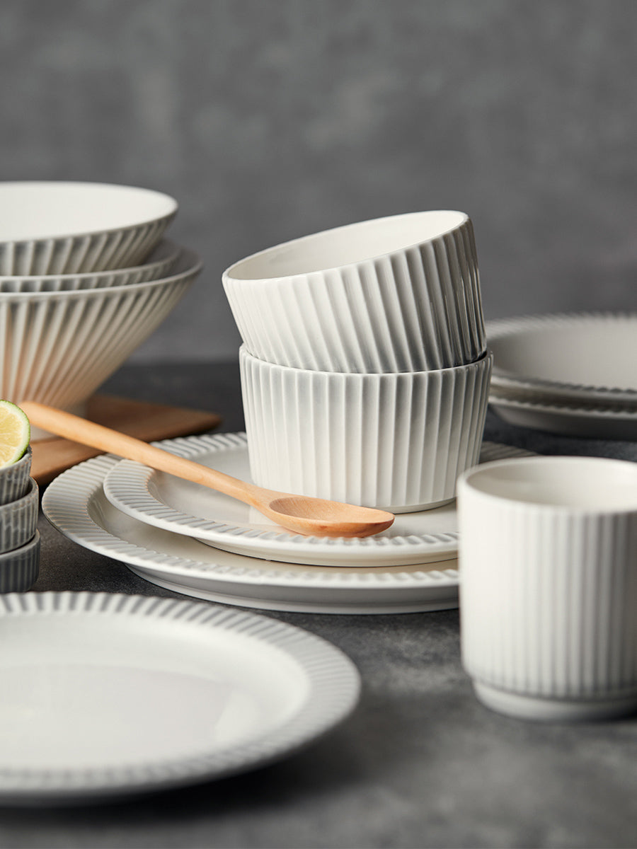 18 Piece Gradient Grey Dinnerware Ceramics Set