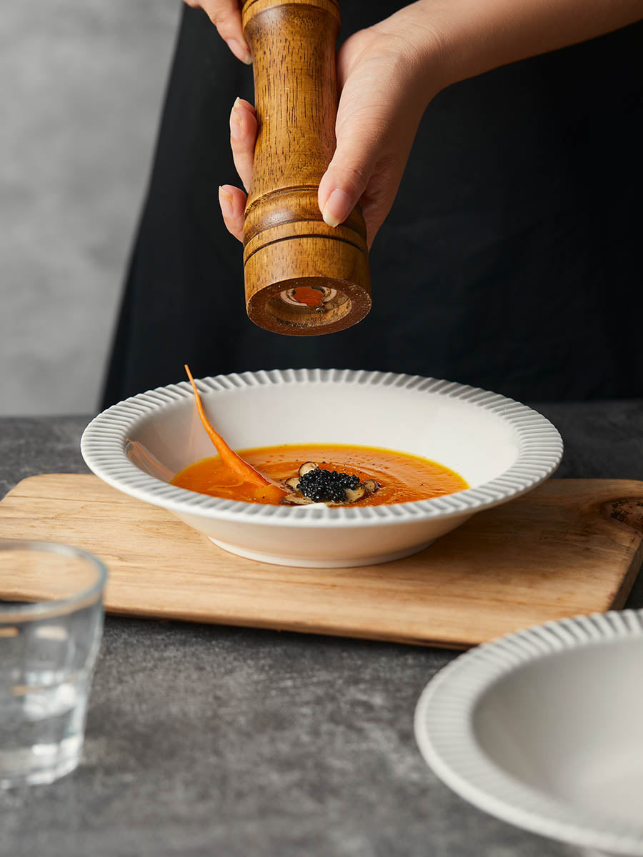 18 Piece Gradient Grey Dinnerware Ceramics Set