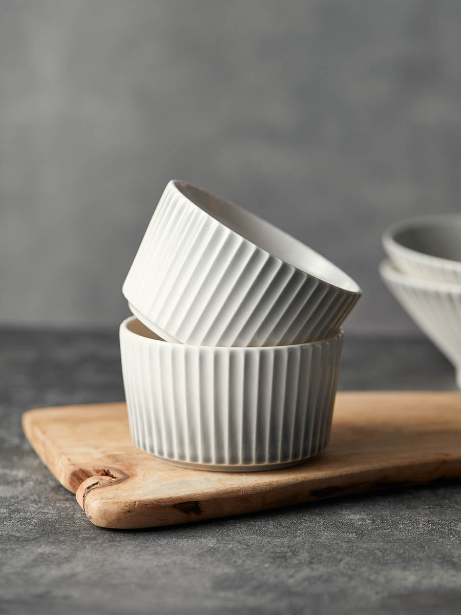 18 Piece Gradient Grey Dinnerware Ceramics Set